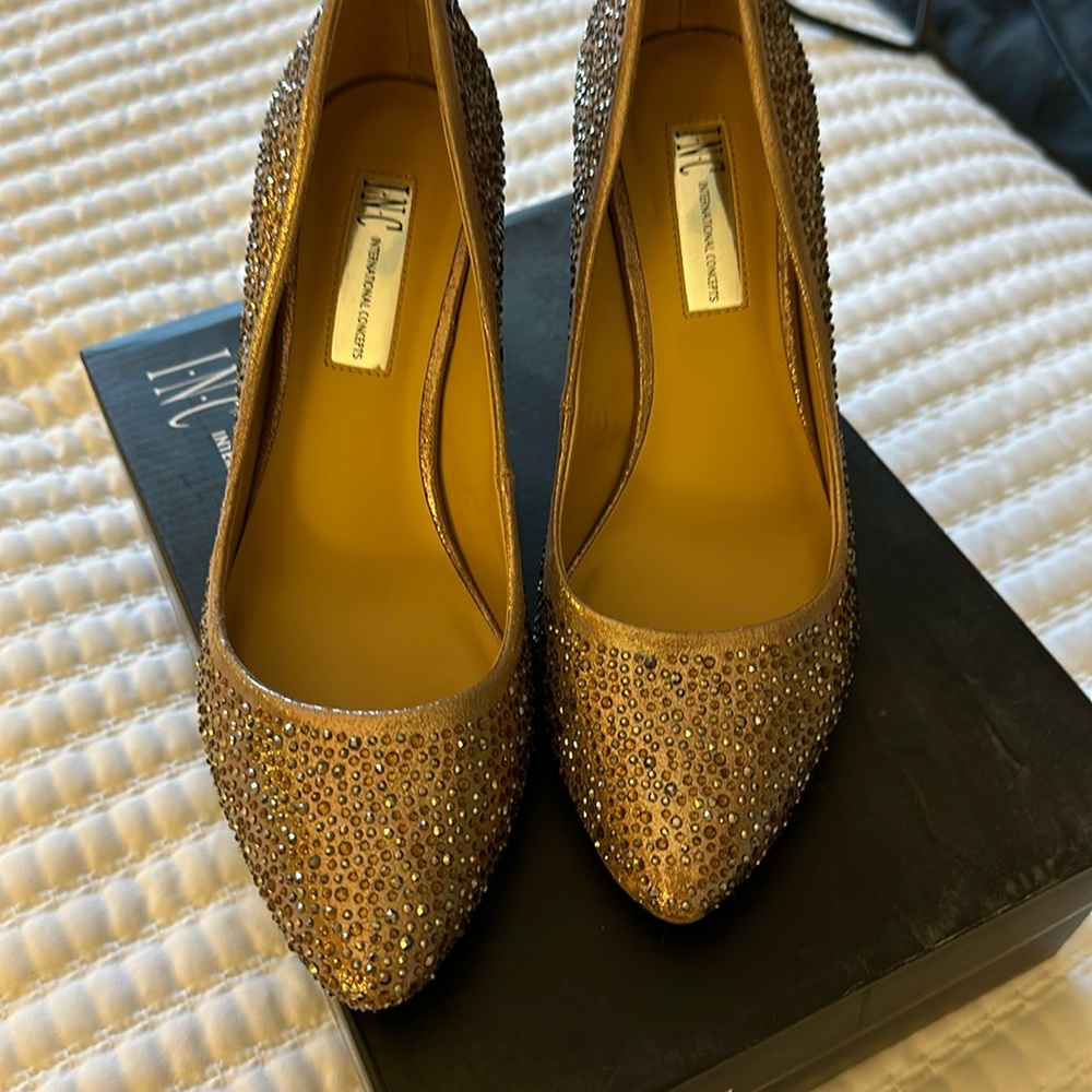 INC woman’s shoes size 7.5
